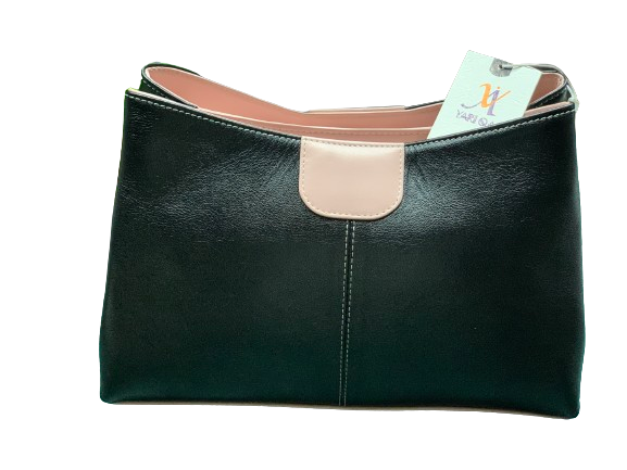 Black Handbags for Women - Buy Leather